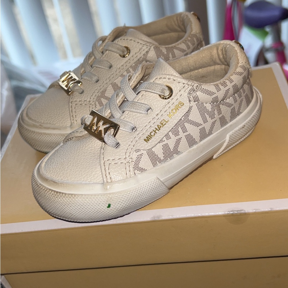 Micheal Kors Toddler Shoes